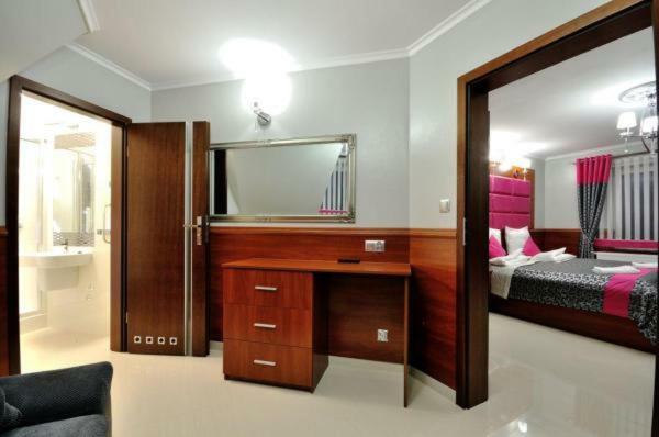Api IV Zakopane Bed & Breakfast Екстериор снимка